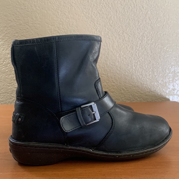 UGG ‘Bryce’ Lodge Black Leather side Zip Buckle Motorcycle Boot - Picture 3 of 14
